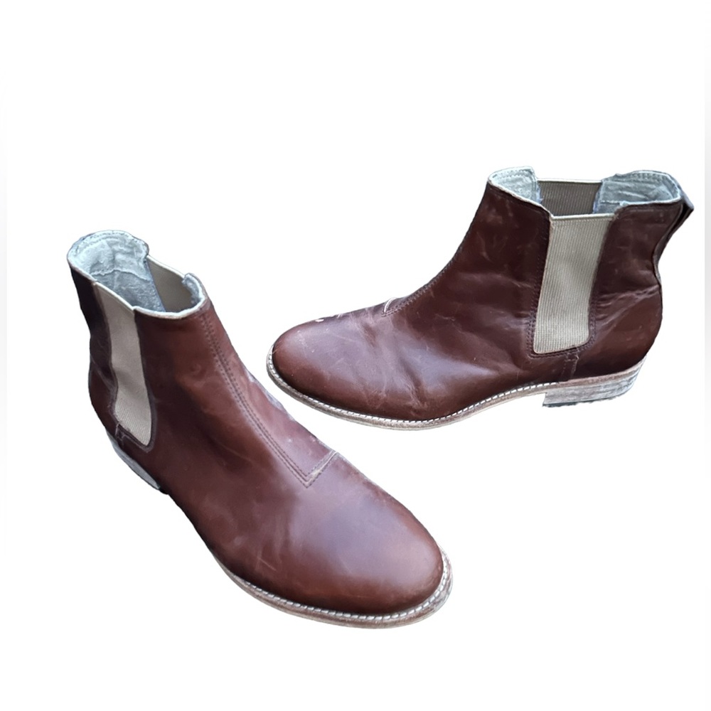 Caterpillar Women's Chelsea Boot W7.5